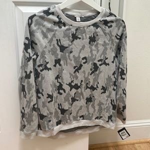 Halogen Nordstrom - Grey Camo Long-Sleeve - Brand new with tags!!!!